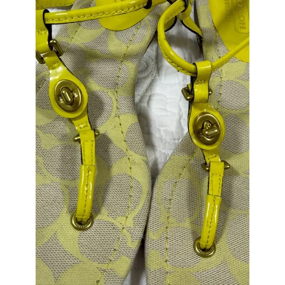 Coach Women’s 7 Yellow Patent Leather Flat Sandals Designer Summer Shoes Luxury